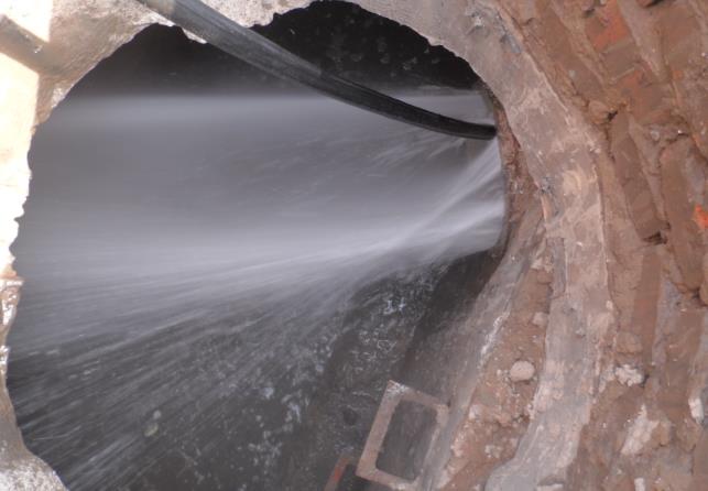 保定涞水抽化粪池公司为您专业解答下管道清淤的知识